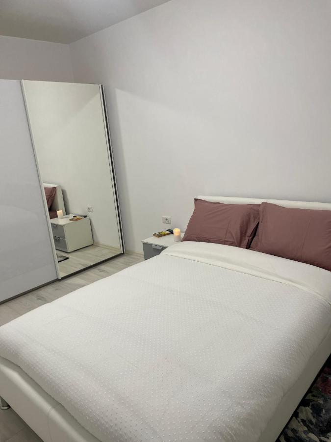 Ferienwohnung Refugiul Linistit Giroc Exterior foto